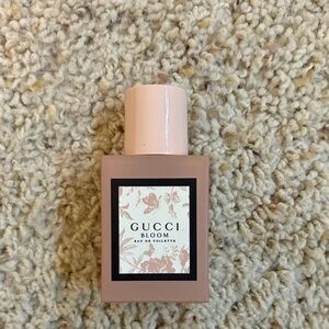 Gucci bloom perfume